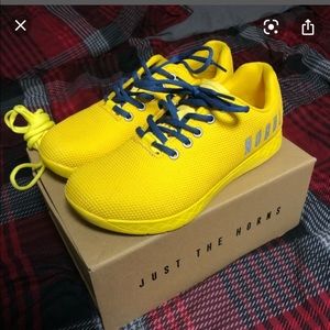 9.5 Lemon drop No Bull trainers